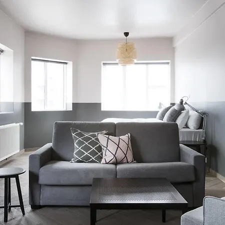The Swan House - * Reykjavík